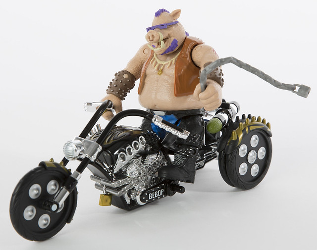 《忍者龜：破影而出》比巴 & 三輪重機同捆組 SDCC 限定版 SDCC Exclusive Playmates Bebop with Trike