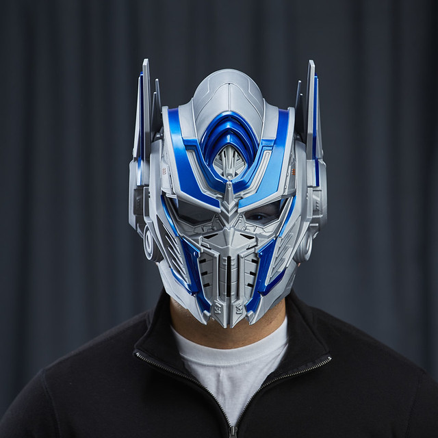 讓你一秒變形柯博文！《變形金剛5：最終騎士》柯博文變聲頭盔 Optimus Prime VOICE CHANGER HELMET