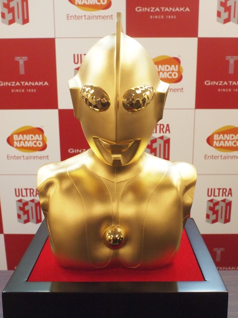 超超限定商品！ BNEI x 田中貴金屬 《超人力霸王》放送開始50週年 純金ウルトラマン 純金胸像、金幣套組、紀念金屬板