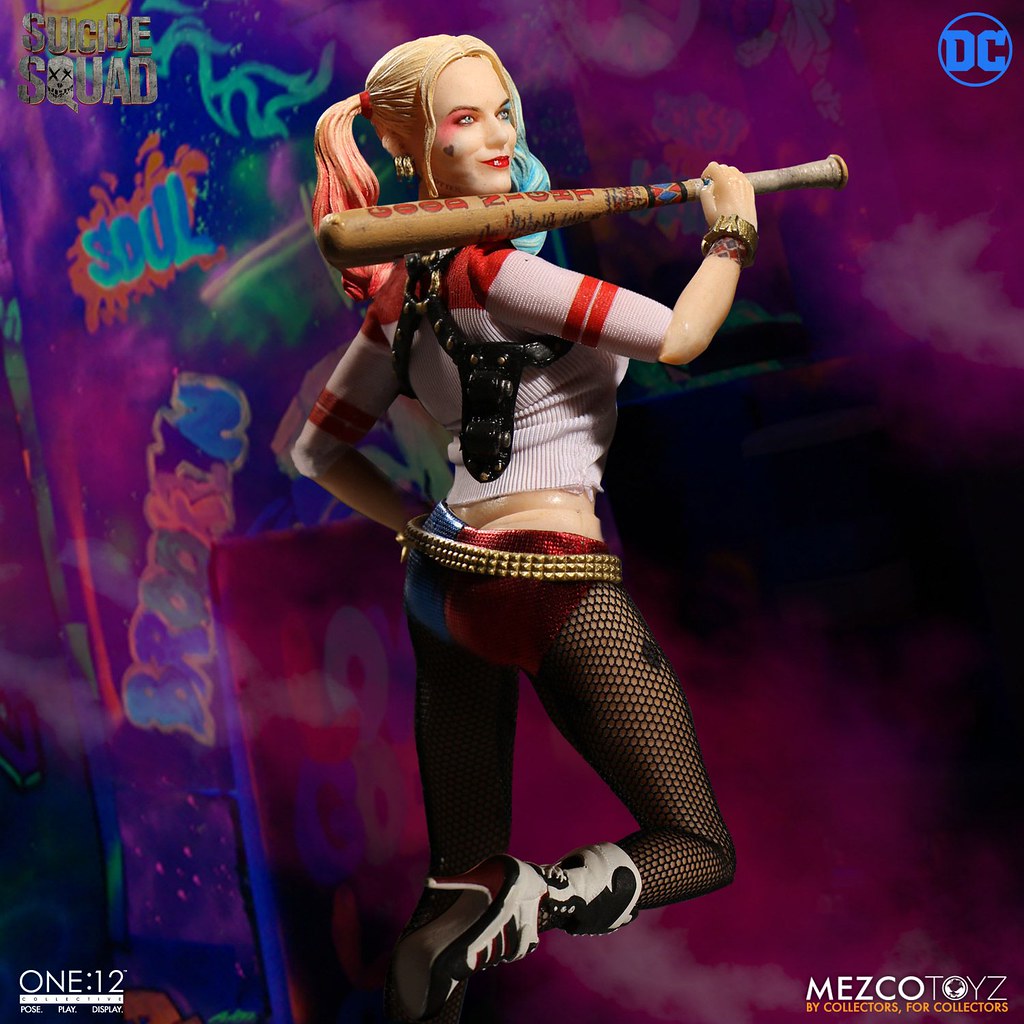 MEZCO – ONE:12 COLLECTIVE 系列【小丑女哈莉．奎茵】自殺突擊隊 Harley Quinn 1/12 比例人偶作品