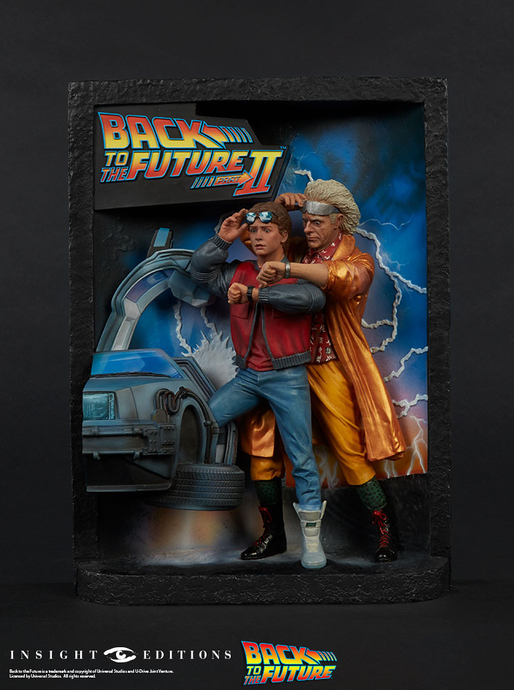 《回到未來三部曲》浮雕海報 & 精裝視覺設定書 收藏限定版 Back to the Future The Ultimate Visual History Collector’s Edition