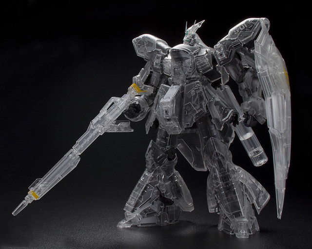 MG 1/100 《機動戰士鋼彈:逆襲的夏亞》沙薩比Ver.Ka「透明限定版本」！サザビーVer.Ka メカニカルクリア