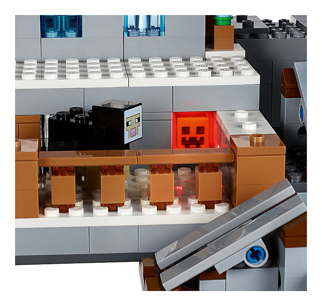 新增官圖＆販售資訊！」千呼萬喚始出來～ 超壯觀的LEGO 21137 MINECRAFT 系列【Mountain Cave】怪物等級的龐然巨物！！ |  玩具人Toy People News