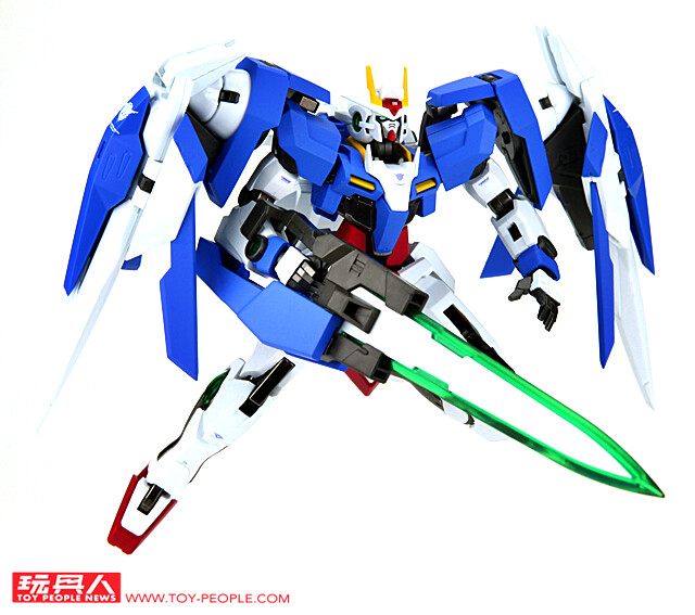 引導人類變革，超越鋼彈的鋼彈！METAL ROBOT魂《機動戰士鋼彈00》「00強化模組＋GN劍III」 開箱報告