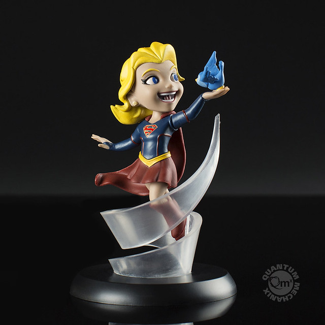 Quantum Mechanix Q-Fig【女超人】Supergirl 小藍鳥有辦法逃得出Supercat 的貓掌心嗎？！