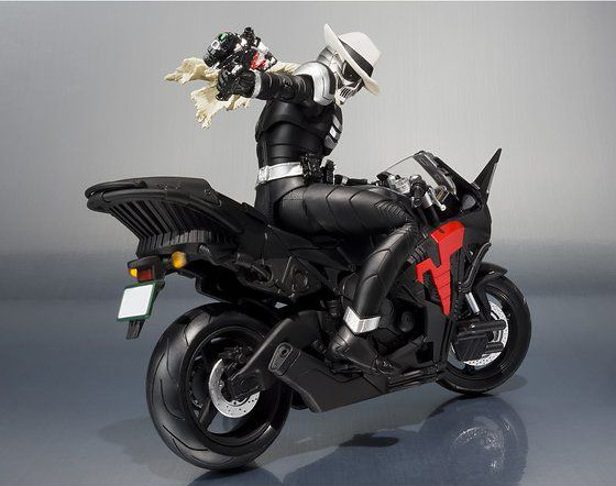 S.H.Figuarts 《假面騎士W》假面騎士Skull 的愛車「Skullboilder」！スカルボイルダー
