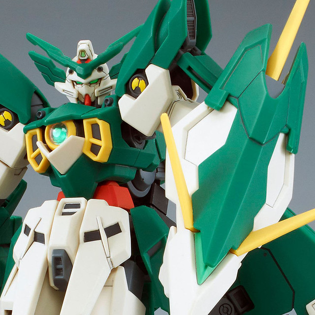 馳騁戰場的「鳳凰」新型態！HGBF 1/144《鋼彈創鬥者 GM的逆襲》自由鳳凰鋼彈（ガンダムフェニーチェリベルタ）【PB限定】