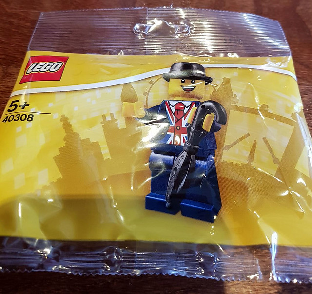 洋溢著滿滿英倫風情的可愛人偶～～LEGO Polybag 40308【萊斯特】Lester 倫敦限定！！