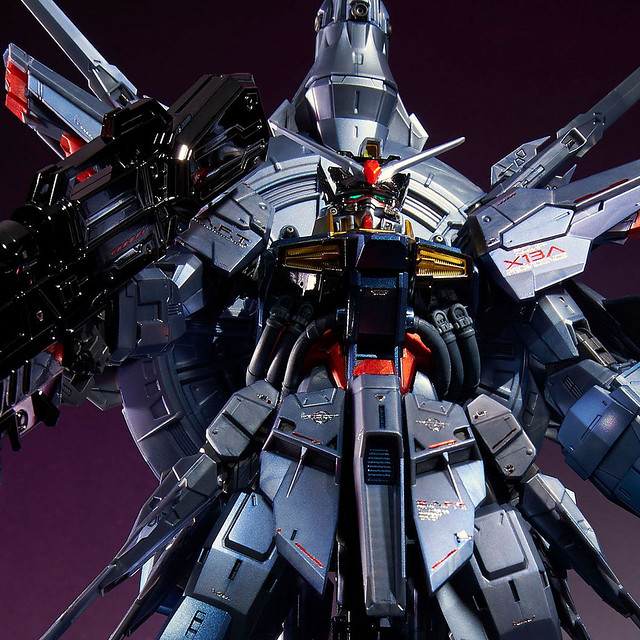 MG 1/100《機動戰士鋼彈SEED》天帝鋼彈[特殊鍍膜版] （プロヴィデンスガンダム [スペシャルコーティング]）【PB限定】
