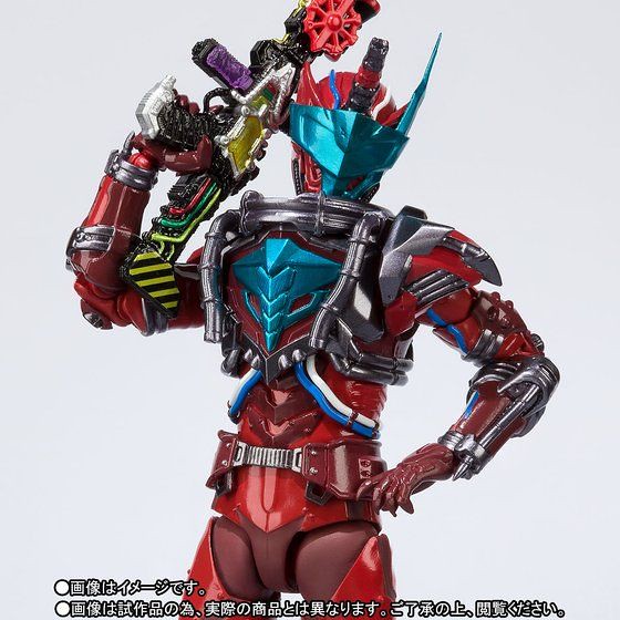 S.H.Figuarts 《假面騎士Build》謎的敵「血逐」神秘現身！ブラッドスターク