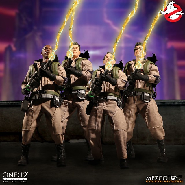 「新增特效官圖！」身邊有怪事嗎？打給他們就對啦～～ MEZCO ONE:12 COLLECTIVE 系列《魔鬼剋星》四人豪華套裝組 Ghostbusters 1/12 比例人偶作品