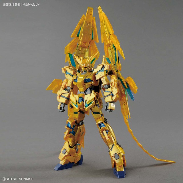 HGUC 1/144《機動戰士鋼彈NT》獨角獸鋼彈3號機鳳凰（毀滅模式）（Narrative Ver.）ユニコーンガンダム3号機 フェネクス (デストロイモード) (ナラティブVer.)