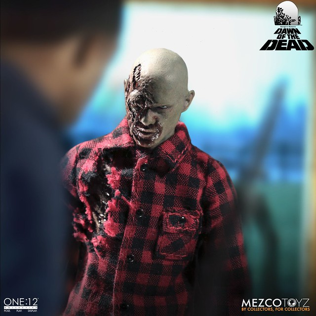 相隔四十年，經典喪屍超逼真人偶化！！ MEZCO ONE:12 COLLECTIVE 系列