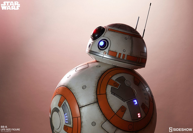超人氣新寵物？！ Sideshow Collectibles《星際大戰七部曲：原力覺醒》BB-8 1：1 比例全身雕像作品
