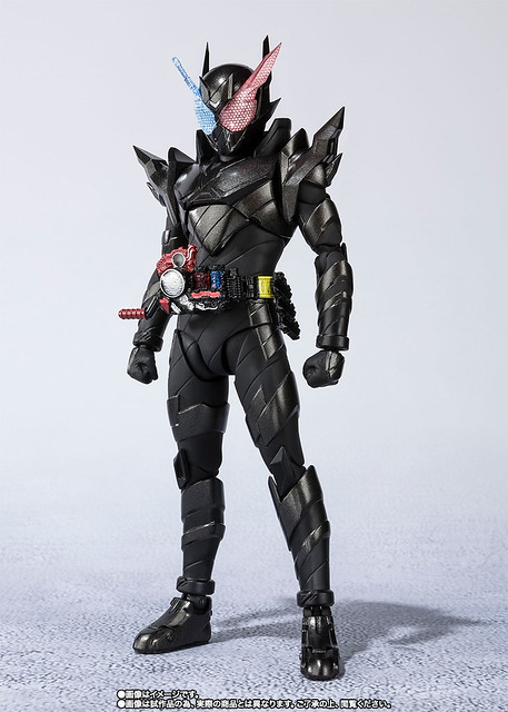 S.H.Figuarts 《假面騎士Build》假面騎士Build 兔子坦克危險型態【TAMASHII NATION 2018 -青之衝撃- 紀念商品】！仮面ライダービルド ラビットタンクハザードフォーム