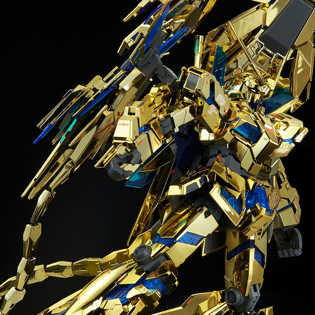 【更新官圖&販售資訊】MG 1/100《機動戰士鋼彈NT》RX-0 獨角獸鋼彈3號機 鳳凰（Narrative Ver.）【PB限定】