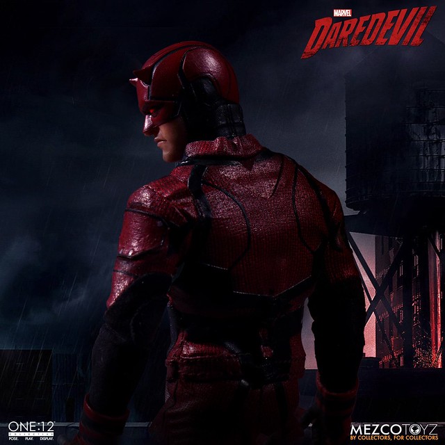 MEZCO ONE:12 COLLECTIVE 系列《夜魔俠》夜魔俠 Daredevil 1/12 比例人偶作品