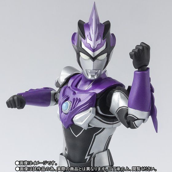S.H.Figuarts 《超人力霸R／B》超人力霸Blu 風型態！ウルトラマンブル ウインド