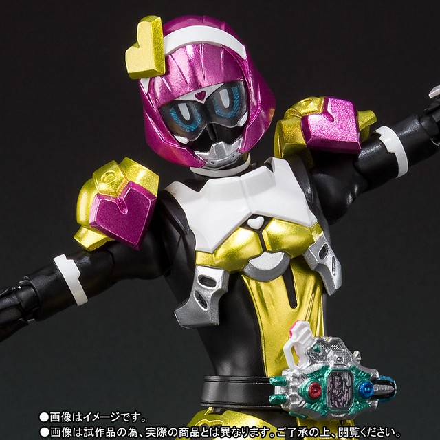 S.H.Figuarts 《假面騎士EX-AID》假面騎士Poppy 心動危機玩家 Level X！仮面ライダーポッピー ときめきクライシスゲーマー レベルX