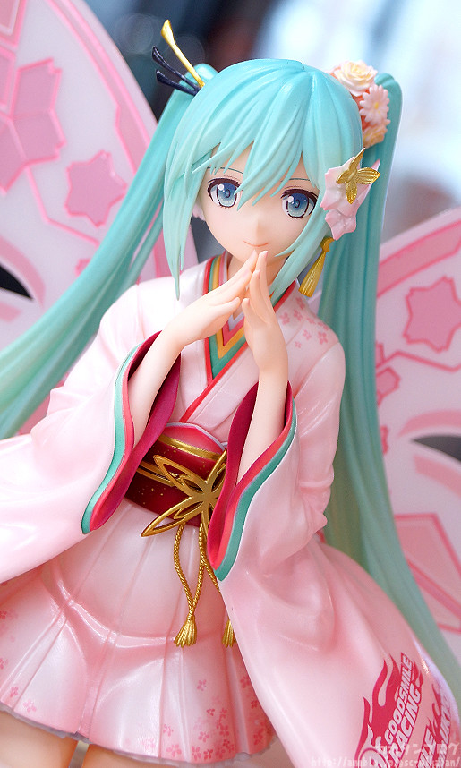 【更新官圖&販售資訊】優雅清新的和服妖精 GSC『初音未來GT計畫』RACING MIKU Tony 和服禮裝Ver.（レーシングミク Tony 晴着Ver.） 1/1比例模型