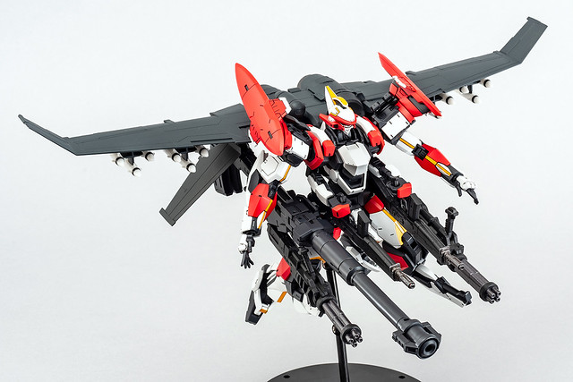 充滿魄力的完全版空戰武裝！青島 ACKS《驚爆危機》ARX-8 烈焰魔劍 最終決戰規格（レーバテイン 最終決戦仕様）