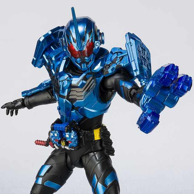 S.H.Figuarts《假面騎士Build》假面骑士Grease 暴風雪型態！仮面ライダーグリスブリザード