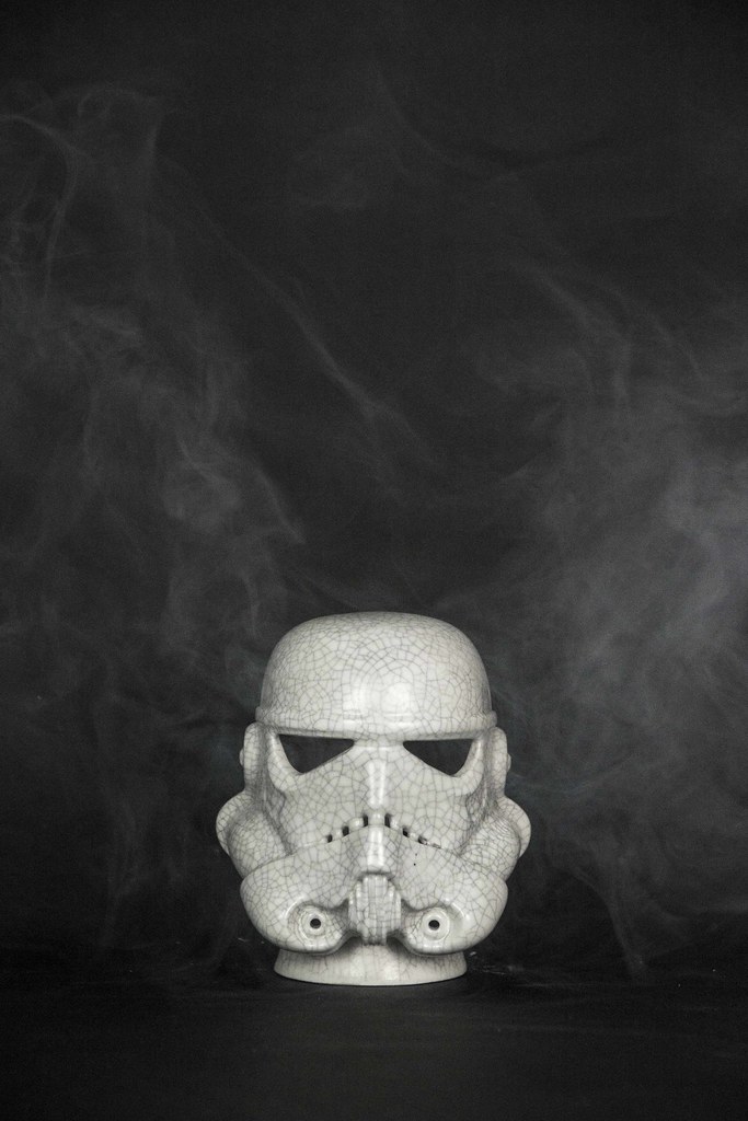 Eye Candle 造型蠟燭工作室《星際大戰》帝國風暴兵、達斯·維德 陶瓷線香組 Stormtrooper、Darth Vader Incense & Incense Holder