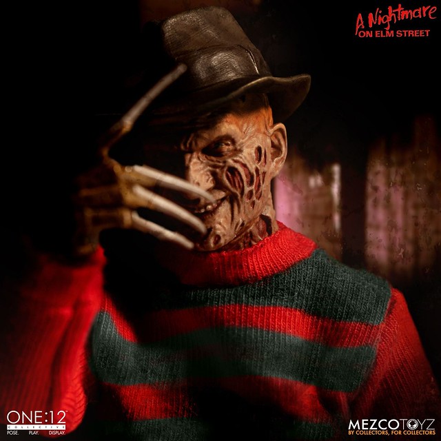 一代鬼王恐怖歸來，小心別睡著啦！ MEZCO ONE:12 COLLECTIVE 系列《半夜鬼上床》佛萊迪·庫格 Freddy Krueger 1/12 比例人偶作品