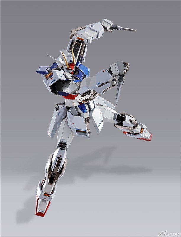 系列獨立展「METAL BUILD ∞ -メタルビルドインフィニティ-」06