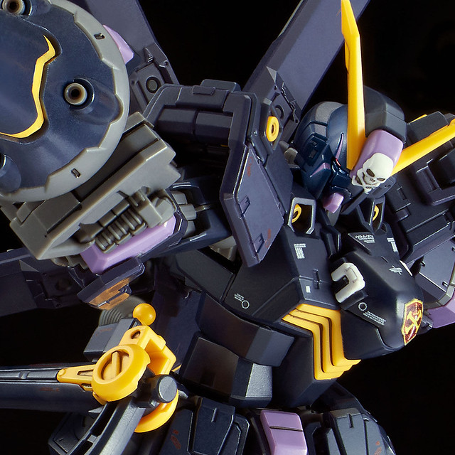 差點沒用顯微鏡組裝！RG 1/144《機動戰士海盜鋼彈》XM-X2 海盜鋼彈X2（クロスボーン・ガンダムX2）【PB限定】