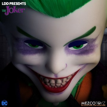狡猾面龐帶來極強衝擊感！ MEZCO 活死人娃娃系列 DC Universe【小丑】Living Dead Dolls Presents Joker