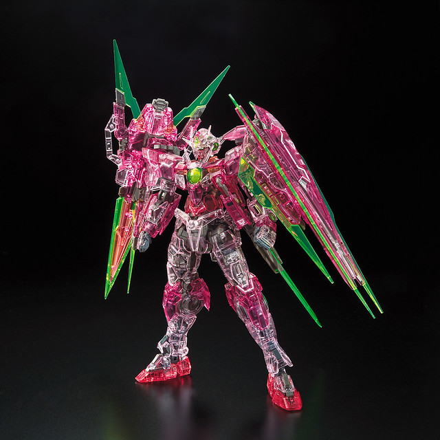RG 1/144《機動戰士鋼彈00》GNT-0000/FS 量子型00全刃式[TRANS-AM 透彩版]｜ダブルオークアンタフルセイバー[トランザムクリア]【GUNDAM BASE限定】