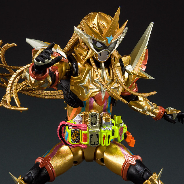 Hyper大變身！S.H.Figuarts《假面騎士EX-AID》假面騎士Ex-Aid 無敵玩家（仮面ライダーエグゼイド ムテキゲーマー）【魂商店】