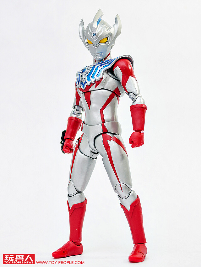 CP值超高的「光之勇者」推出啦！ S.H.Figuarts 超人力霸王大河（ウルトラマンタイガ）開箱報告