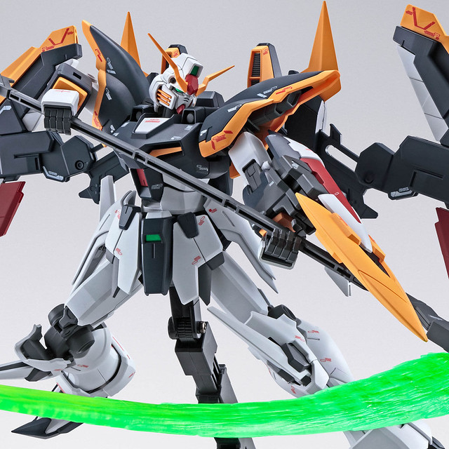 暗夜中飛舞的死神之翼 MG 1/100《新機動戰記鋼彈W Endless Waltz 敗者們的榮耀》死神鋼彈EW（蝠翼裝備）｜ガンダムデスサイズ EW（ルーセット装備）【PB限定】