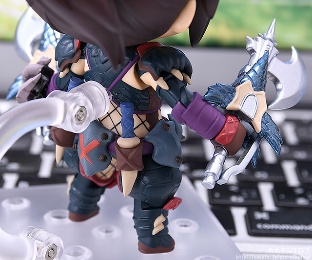 藏於闇夜，如疾風般奔馳之人！黏土人《魔物獵人世界：ICEBORNE》獵人♀ 迅龍α DX Ver.（ねんどろいど ハンター♀ ナルガα DX Ver.）