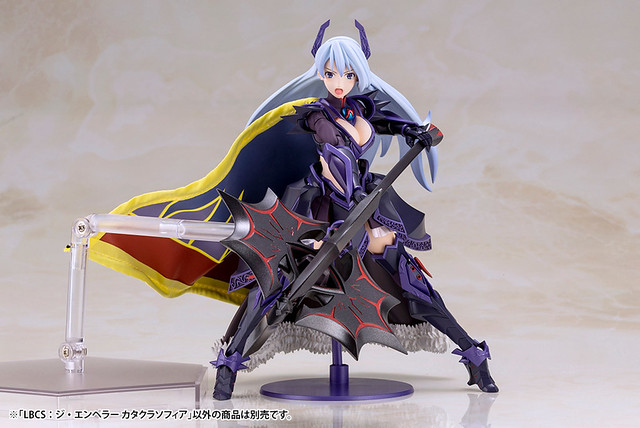 身穿『紙箱戰機』裝甲的少女第二彈！《裝甲娘》LBCS：帝王 片倉索菲亞（ジ・エンペラー カタクラソフィア）組裝模型