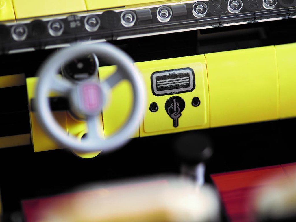 小巧精緻的古典義式浪漫～ LEGO 10271 Creator 系列「飛雅特 500」(Fiat 500) 優美上路！