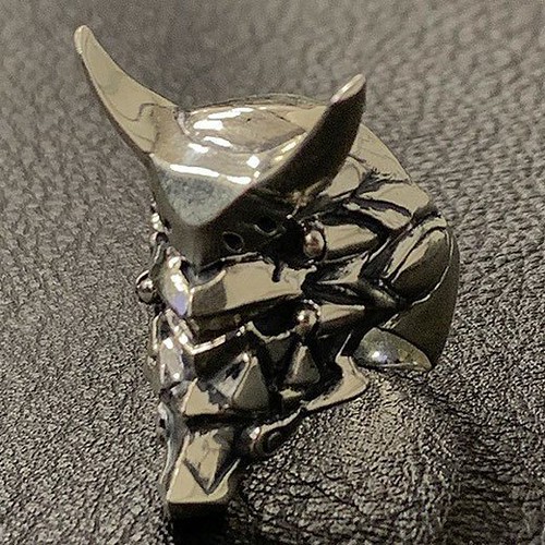 奢華衝擊!EVA × haraKIRI《新世紀福音戰士新劇場版:│▌》「新二號機」金戒指&銀戒指(新2号機シルバーリング / 新2号機シルバーリング )