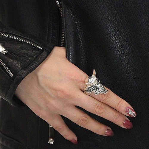 奢華衝擊!EVA × haraKIRI《新世紀福音戰士新劇場版:│▌》「新二號機」金戒指&銀戒指(新2号機シルバーリング / 新2号機シルバーリング )