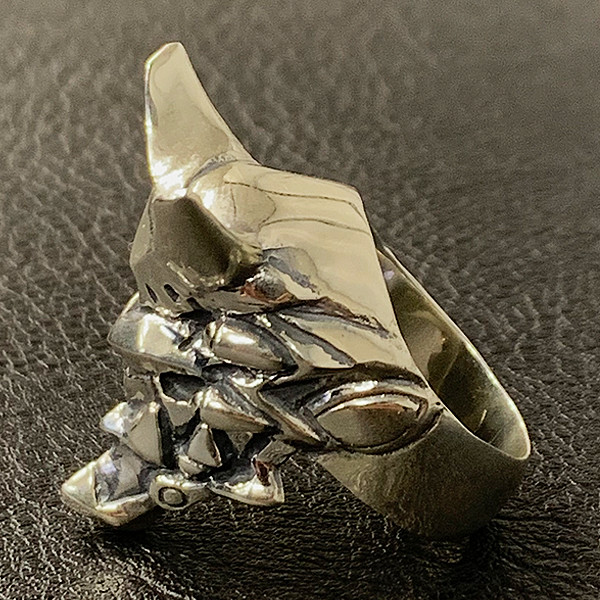 奢華衝擊!EVA × haraKIRI《新世紀福音戰士新劇場版:│▌》「新二號機」金戒指&銀戒指(新2号機シルバーリング / 新2号機シルバーリング )