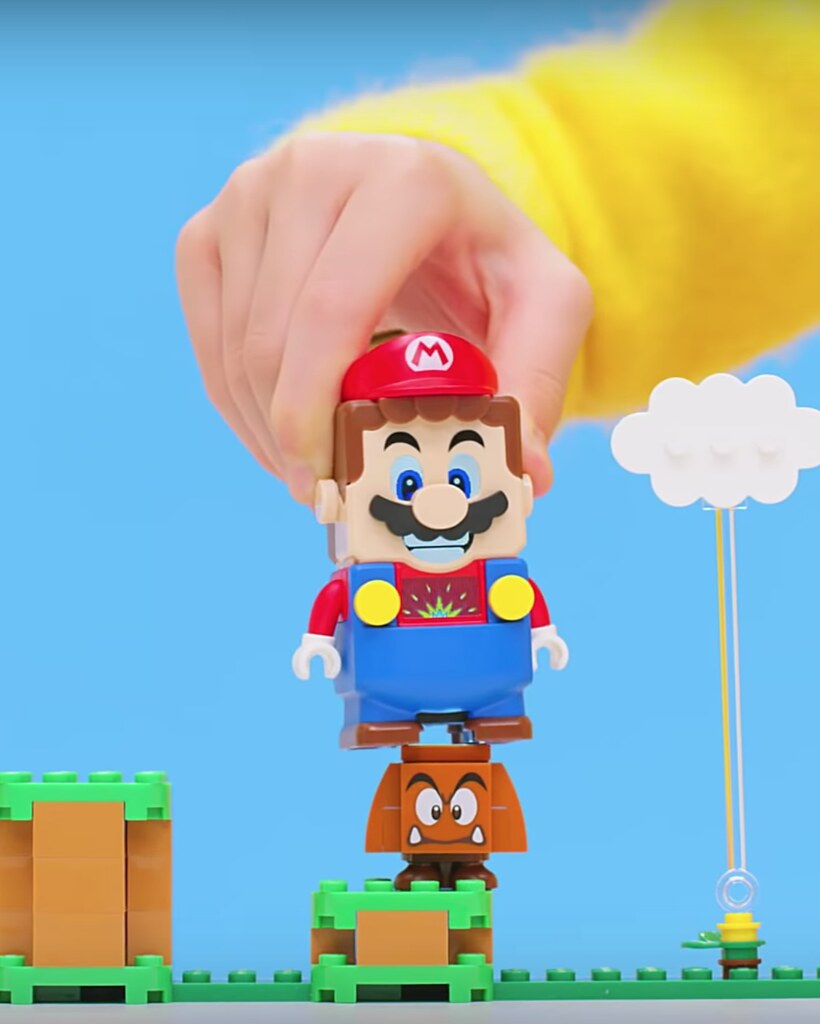 把電玩場景整套搬來現實世界！？ 樂高 × 任天堂《樂高超級瑪利歐》LEGO Super Mario 全新宣傳片、玩法大公開！！！