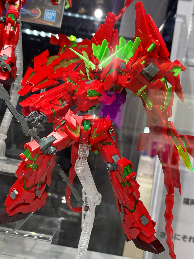 這獨角獸有草莓味！HG 1/144《機動戰士鋼彈UC》RX-0 完全裝備型獨角獸鋼彈（毀滅模式）Ver.GSF【GUNDAM BASE 福岡限定】