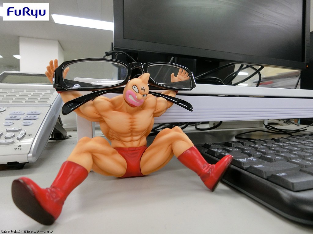 讓金肉人好好呵護你的眼鏡~Furyu景品《金肉人》金肉人 人物眼鏡架(キン肉マン ホールドフィギュア)
