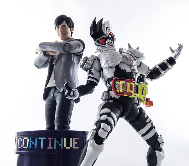 S.H.Figuarts《假面騎士 EX-AID》假面騎士Genm 喪屍躍動玩家Level X-0（仮面ライダーゲンム ゾンビアクションゲーマーレベルX-0）【魂商店】