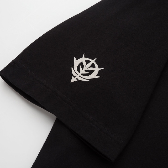 【台灣4/17開賣！】UNIQLO X《機動戰士鋼彈》40週年紀念聯名UT 買二件就送限定色鋼彈模型！