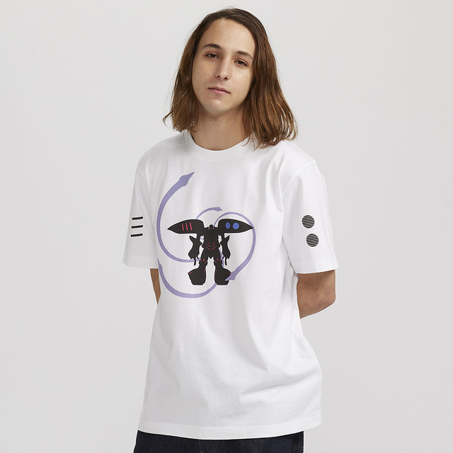 【台灣4/17開賣！】UNIQLO X《機動戰士鋼彈》40週年紀念聯名UT 買二件就送限定色鋼彈模型！