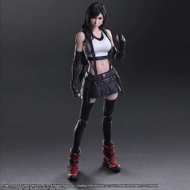 PLAY ARTS改《FINAL FANTASY VII 重製版》蒂法.洛克哈特(ティファ・ロックハート)可動人偶