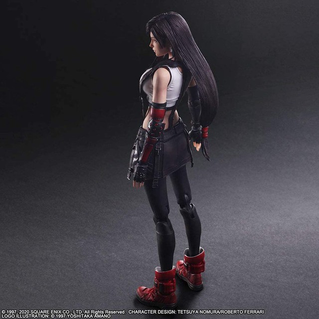 PLAY ARTS改《FINAL FANTASY VII 重製版》蒂法.洛克哈特(ティファ・ロックハート)可動人偶