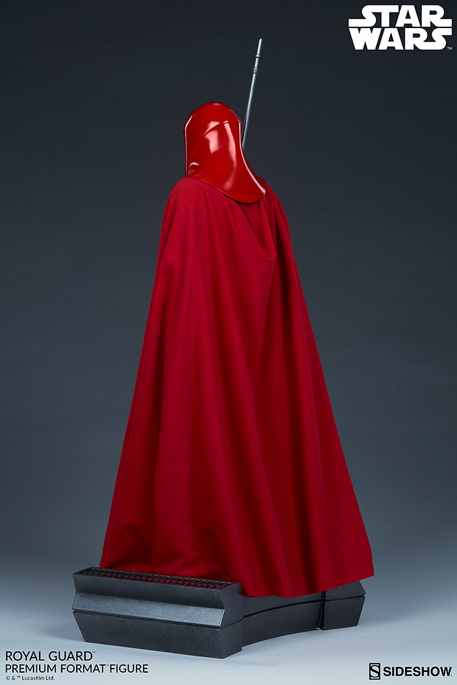 極具威嚴且忠誠的紅色身影來襲! Sideshow Collectibles Premium Format Figure 系列《星際大戰》帝國皇家禁衛軍 Royal Guard 1/4 比例全身雕像